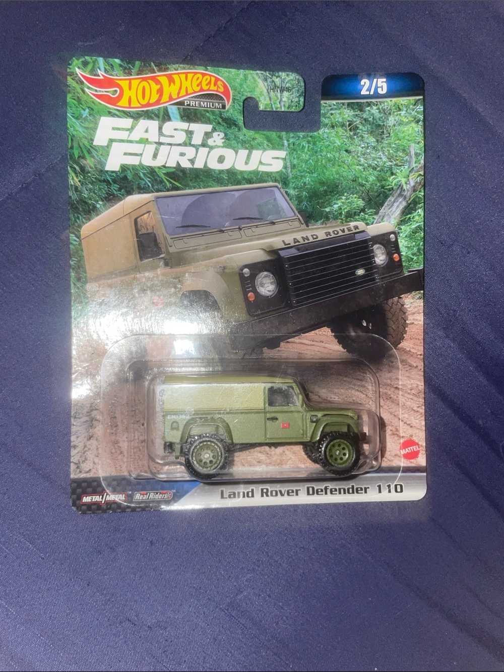 Fast & Furious Land Rover Defender 110 - Green - Picture 2 of 4
